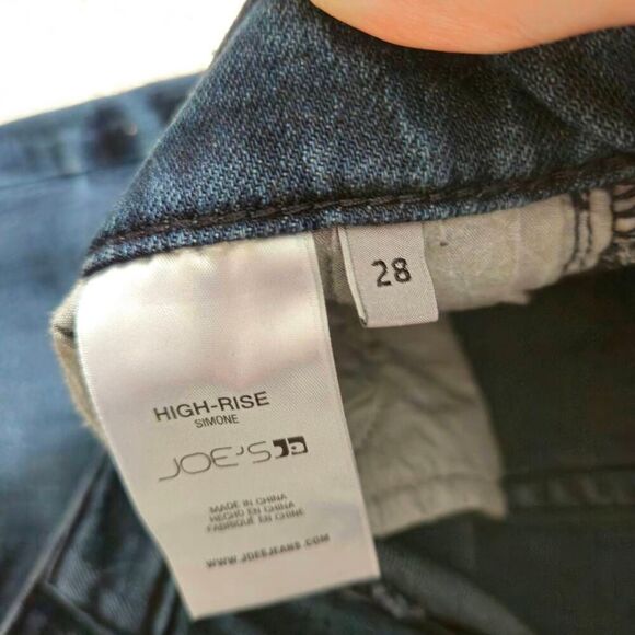 Joe's Jeans Simone High Rise Flare in Medium Wash Size 28 - Picture 4 of 5